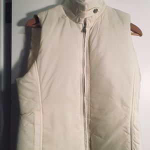 New Liz Claiborne Villager Vest /Cream
